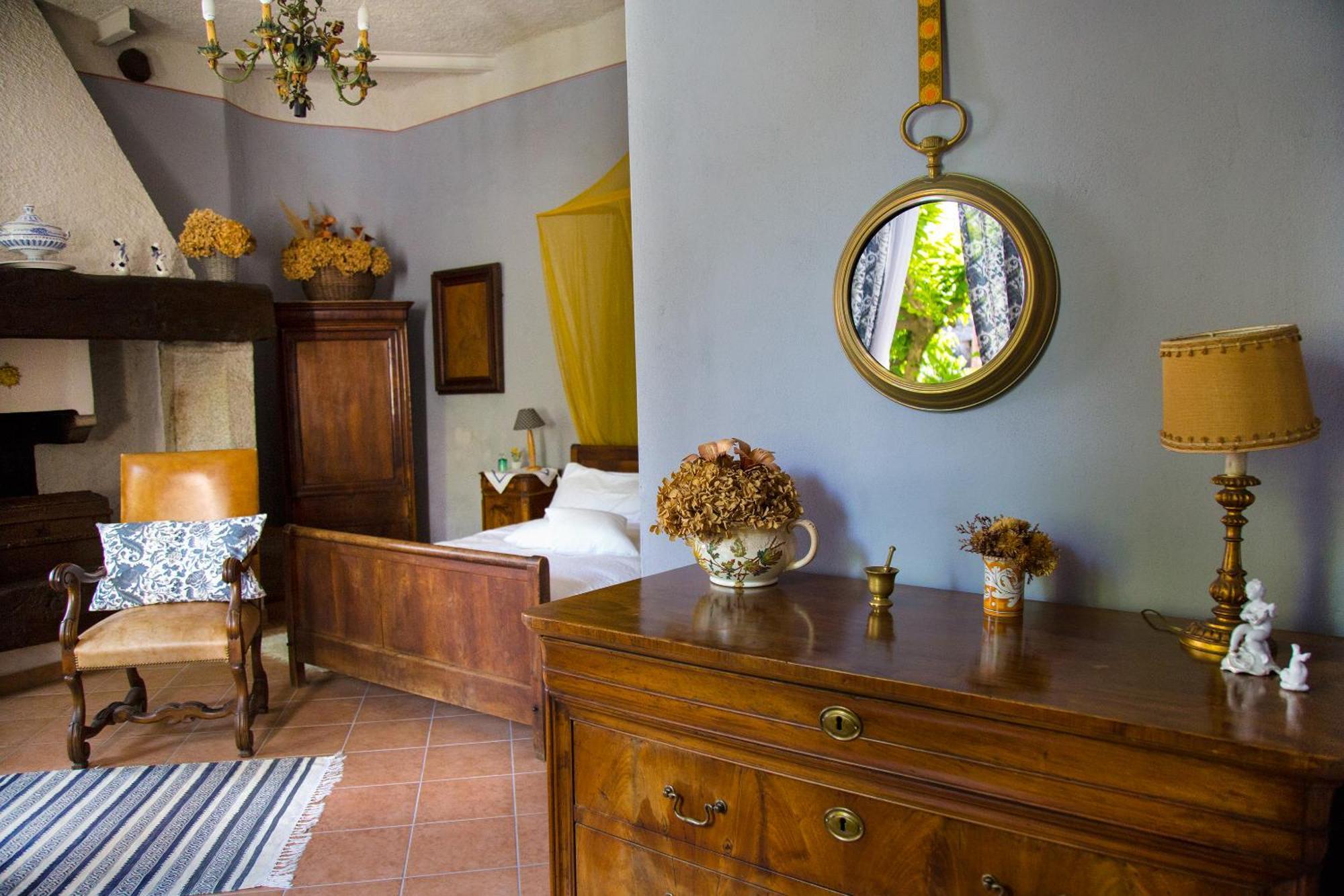 B&B Locanda Tempi Lontani Adults Only 오르타산줄리오 객실 사진