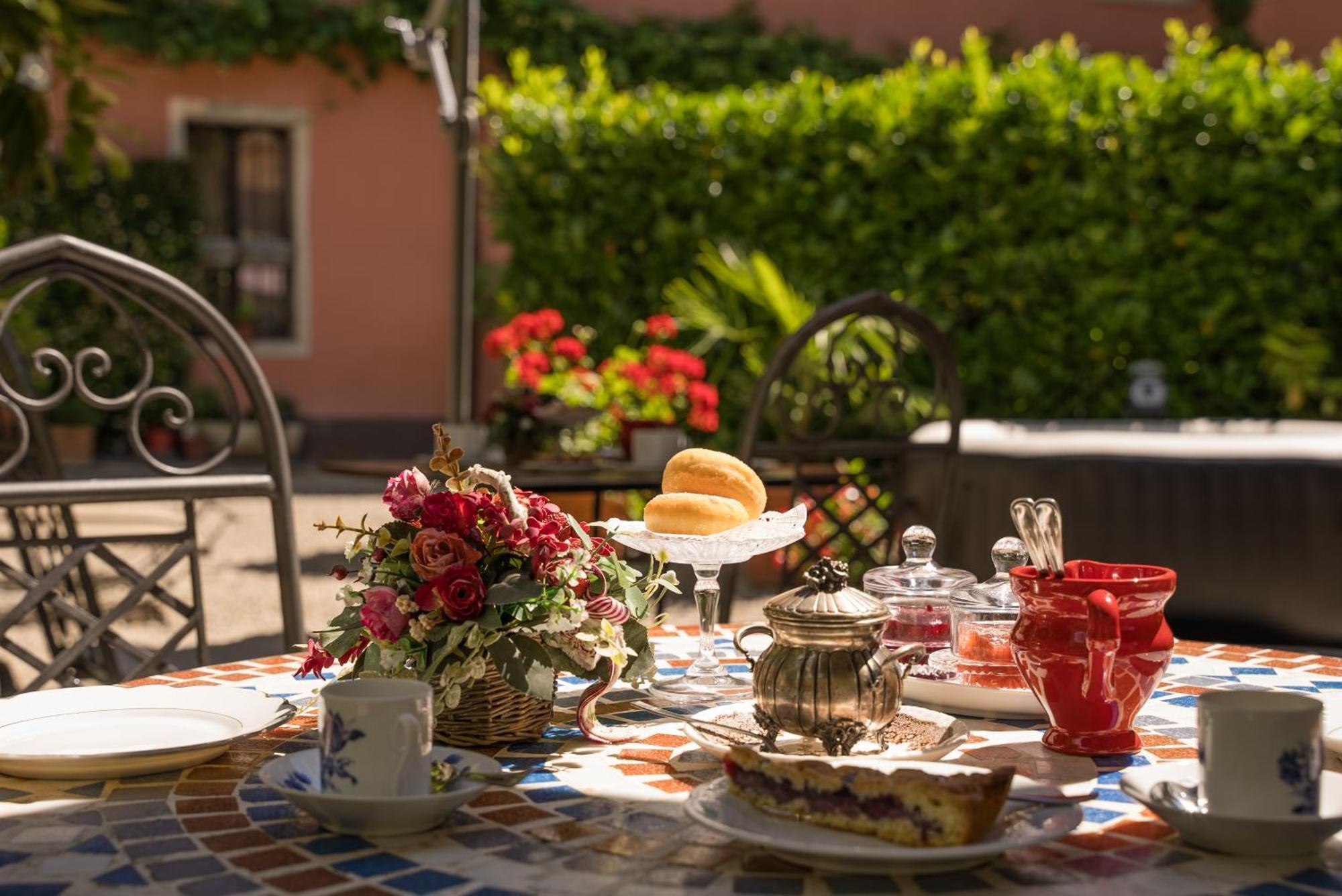 B&B Locanda Tempi Lontani Adults Only 오르타산줄리오 외부 사진